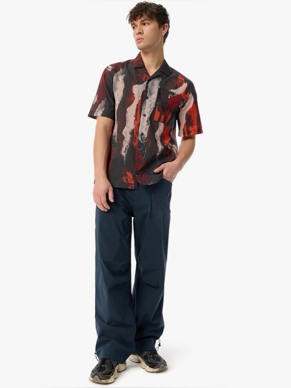Cross Eyed Moose Men's Short-Sleeve Button-Up Shirt - Red & Gray Abstract Print